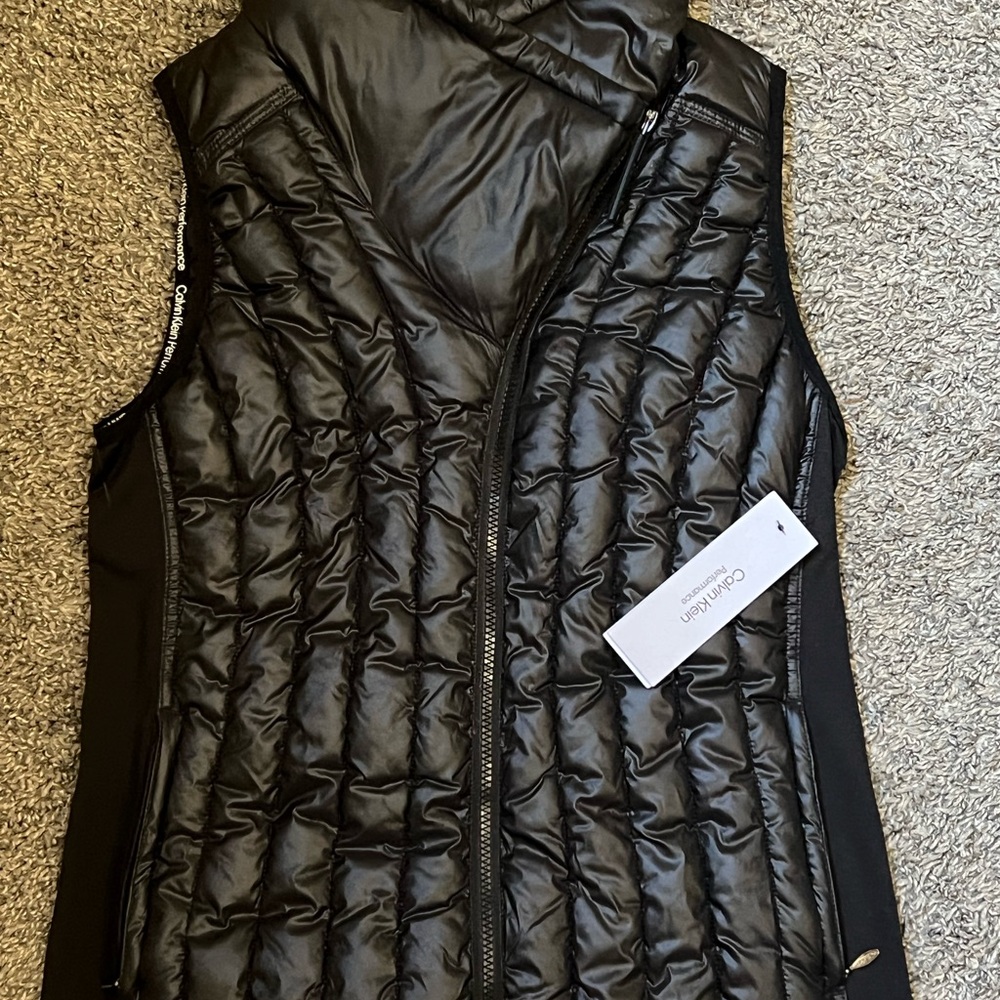 Calvin Klein Women's Black Puffer Vest